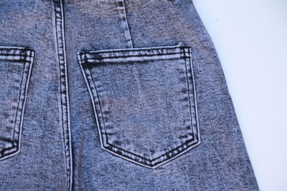 Купить Женские Джинсы Трубы LDM L9715 (25/30 -6 ед.) оптом в интернет магазин jeansoptom.com