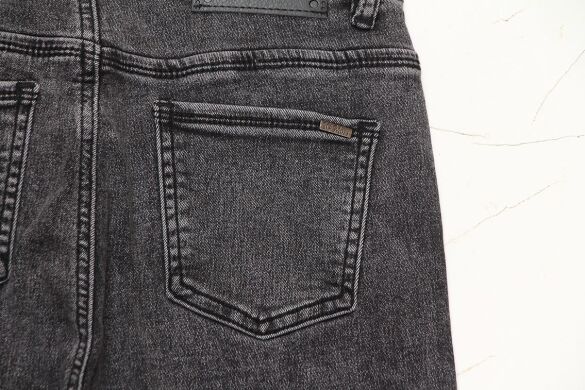 Купить  оптом в интернет магазин jeansoptom.com