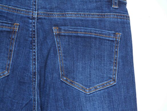 Купить  оптом в интернет магазин jeansoptom.com