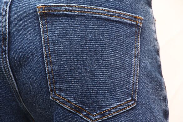 Купить  оптом в интернет магазин jeansoptom.com