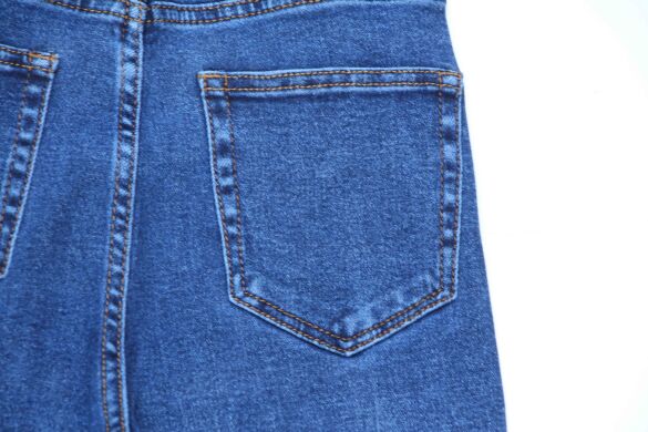 Купить Женские Джинсы Трубы VANTEI A786 (25/30 -6 ед.) оптом в интернет магазин jeansoptom.com