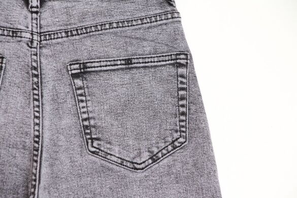 Купить Женские Джинсы Трубы VANTEI A728 (25/30 -6 ед.) оптом в интернет магазин jeansoptom.com