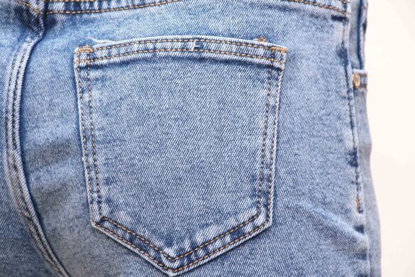 Купить  оптом в интернет магазин jeansoptom.com