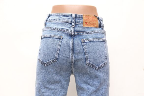 Купить  оптом в интернет магазин jeansoptom.com