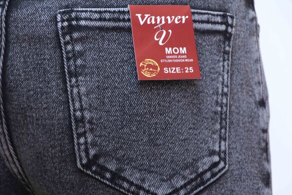 Купить  оптом в интернет магазин jeansoptom.com