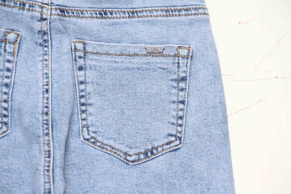 Купить  оптом в интернет магазин jeansoptom.com