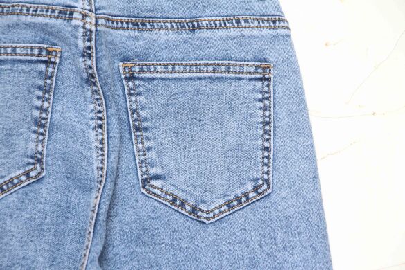 Купить  оптом в интернет магазин jeansoptom.com