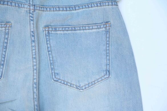 Женские Джинсы шорты LANLANIEE L7061 (28/33 -6 ед.)