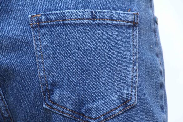 Купить  оптом в интернет магазин jeansoptom.com