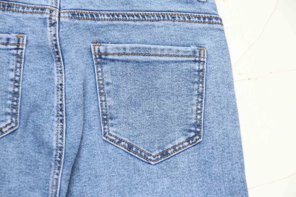 Купить  оптом в интернет магазин jeansoptom.com