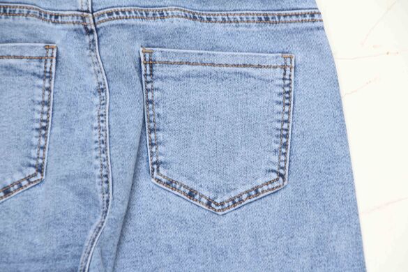 Купить  оптом в интернет магазин jeansoptom.com