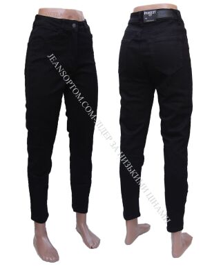 Купить Женские Джинсы MOM FOREST L129 (25/30 -6 ед.) оптом в интернет магазин jeansoptom.com