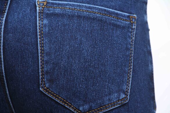Купить  оптом в интернет магазин jeansoptom.com