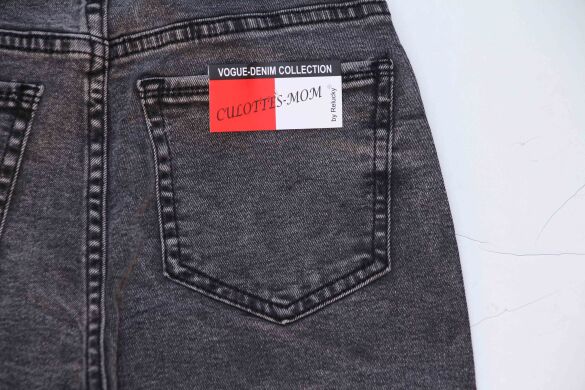 Купить  оптом в интернет магазин jeansoptom.com