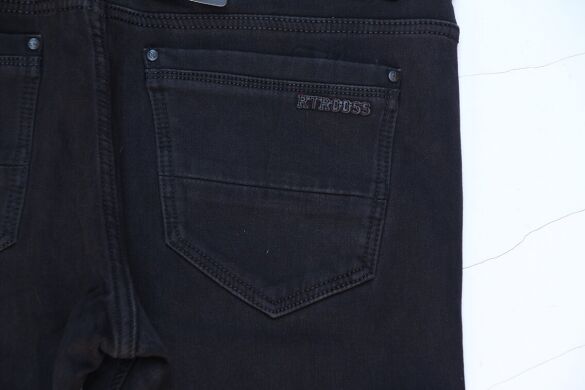 Купить Мужские Джинсы На Флисе RTROOSS RT8018 (38/50 -8 ед.) оптом в интернет магазин jeansoptom.com