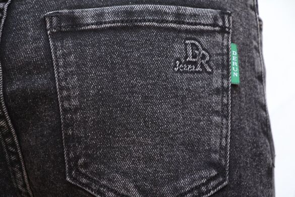 Купить  оптом в интернет магазин jeansoptom.com