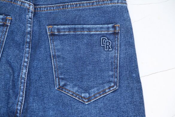 Купить  оптом в интернет магазин jeansoptom.com