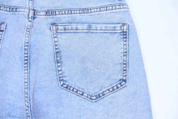 Купить  оптом в интернет магазин jeansoptom.com