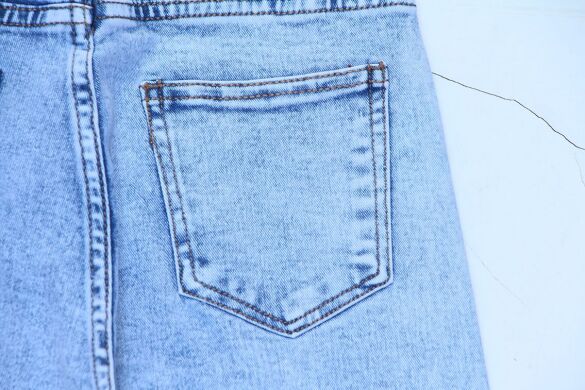 Купить Женские Джинсы Трубы FOREST BC3035 (25/30 -6 ед.) оптом в интернет магазин jeansoptom.com