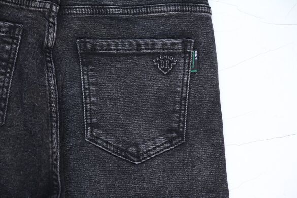 Купить  оптом в интернет магазин jeansoptom.com