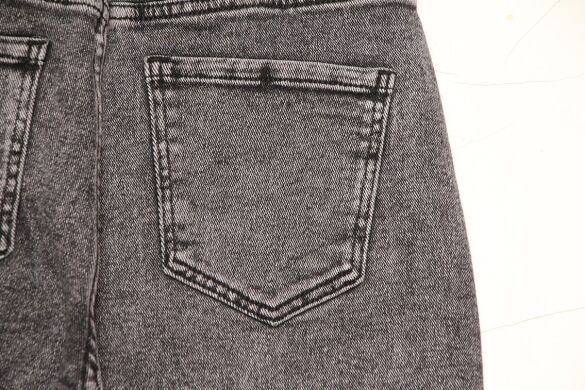 Купить  оптом в интернет магазин jeansoptom.com