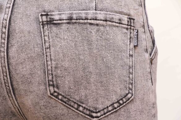 Купить  оптом в интернет магазин jeansoptom.com