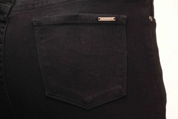 Купить  оптом в интернет магазин jeansoptom.com